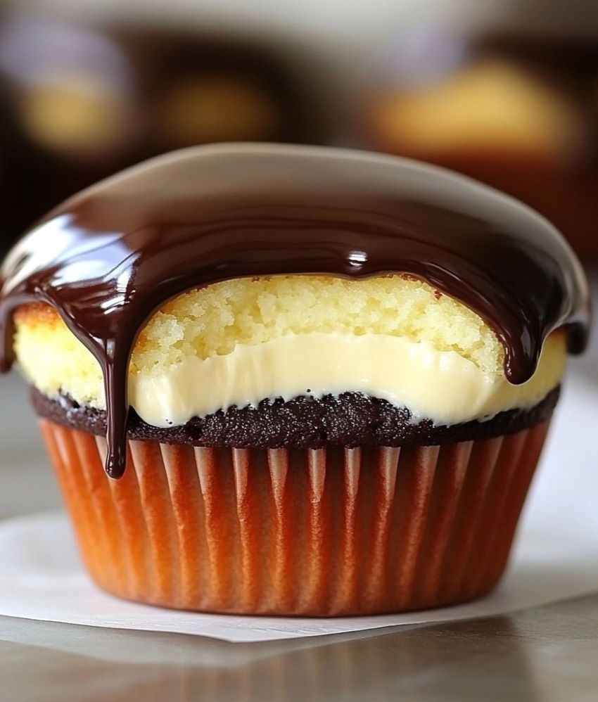 Boston Cream Pie Cupcakes