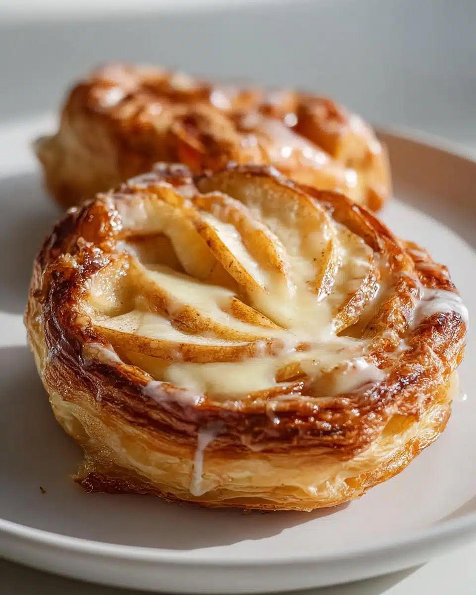 Espresso Apple Cream Cheese Danish - detail 2