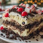 No-Bake Christmas Oreo Lasagna