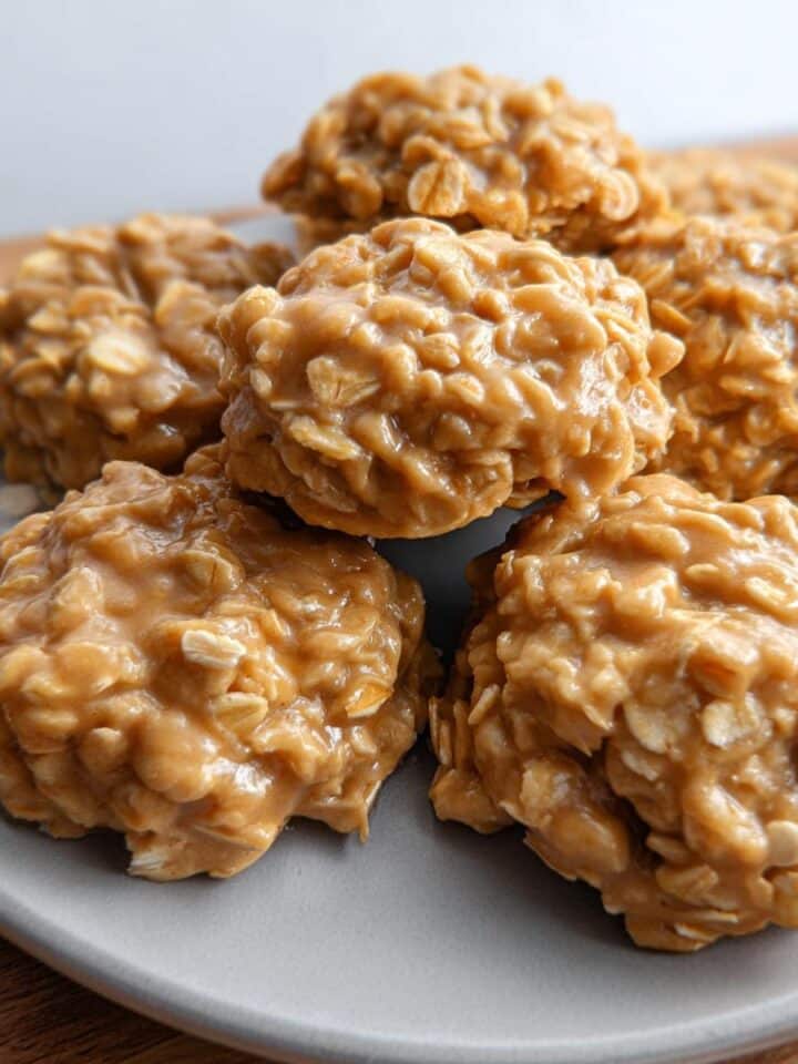 Peanut Butter No Bake Cookie