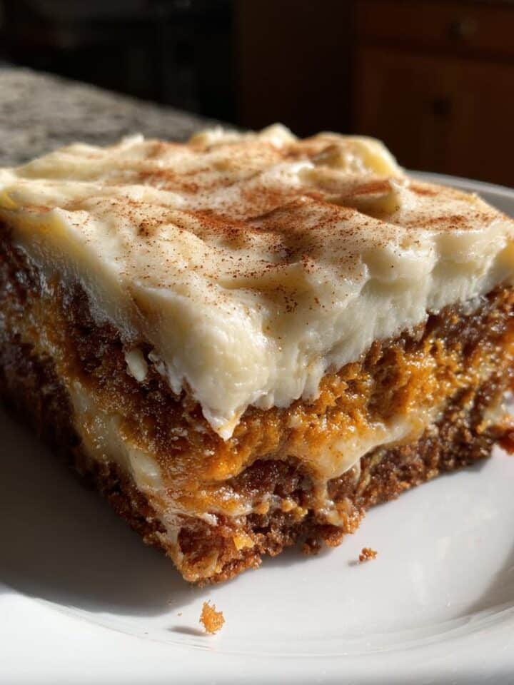 Pumpkin Spice Gooey Cake
